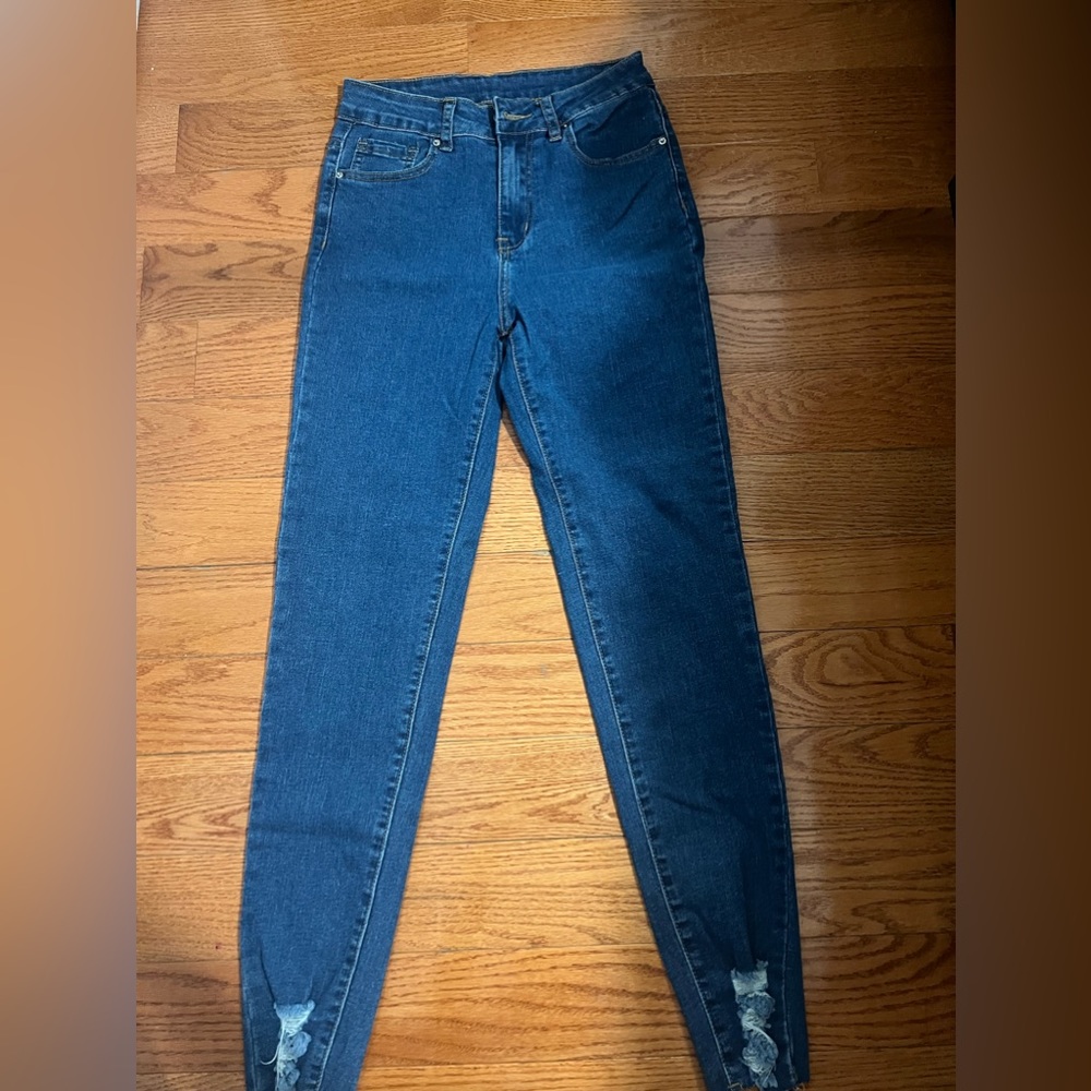 Jeans - Picture 2 of 3